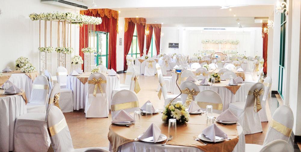 Oyo 290 Night Station Hotel Panadura Exterior foto