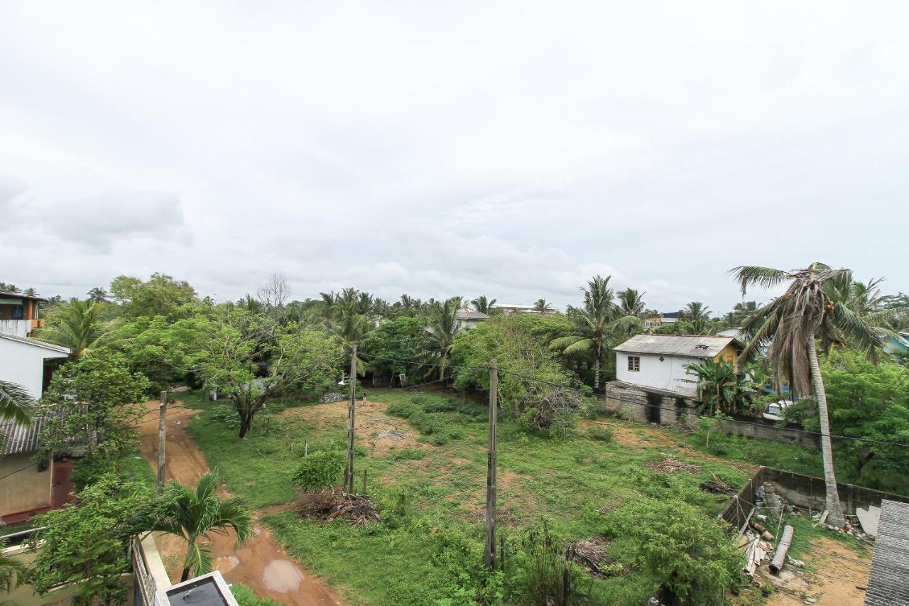 Oyo 290 Night Station Hotel Panadura Exterior foto